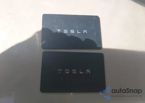 2023 Tesla Model Y Awd/Long Range Dual Motor All-Wheel Drive из США, поврежденный, VIN 7SAYGAEE8PF755436